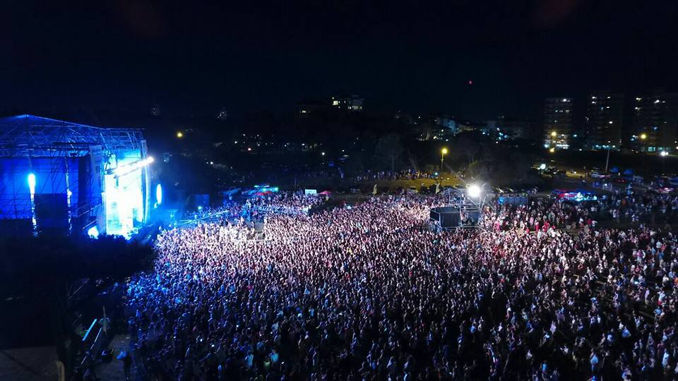 Lali Espósito en una increíble presentación de la mano de Grupo Lavecchia